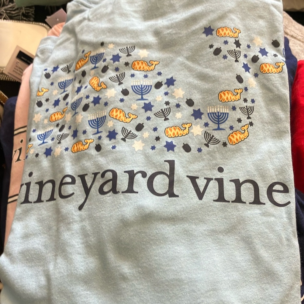 Vineyard Vines Long Sleeve Blue Chanukah Graphic T-Shirt, Size Medium
